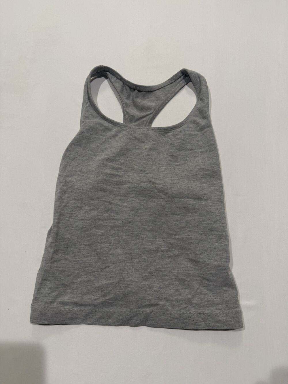 Women’s XS Gray Racerback Activewear Tank Top Built In Bra Padded Yoga Gym